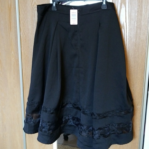 Torrid Black Mesh Bottom Midi Skirt - Picture 2 of 3
